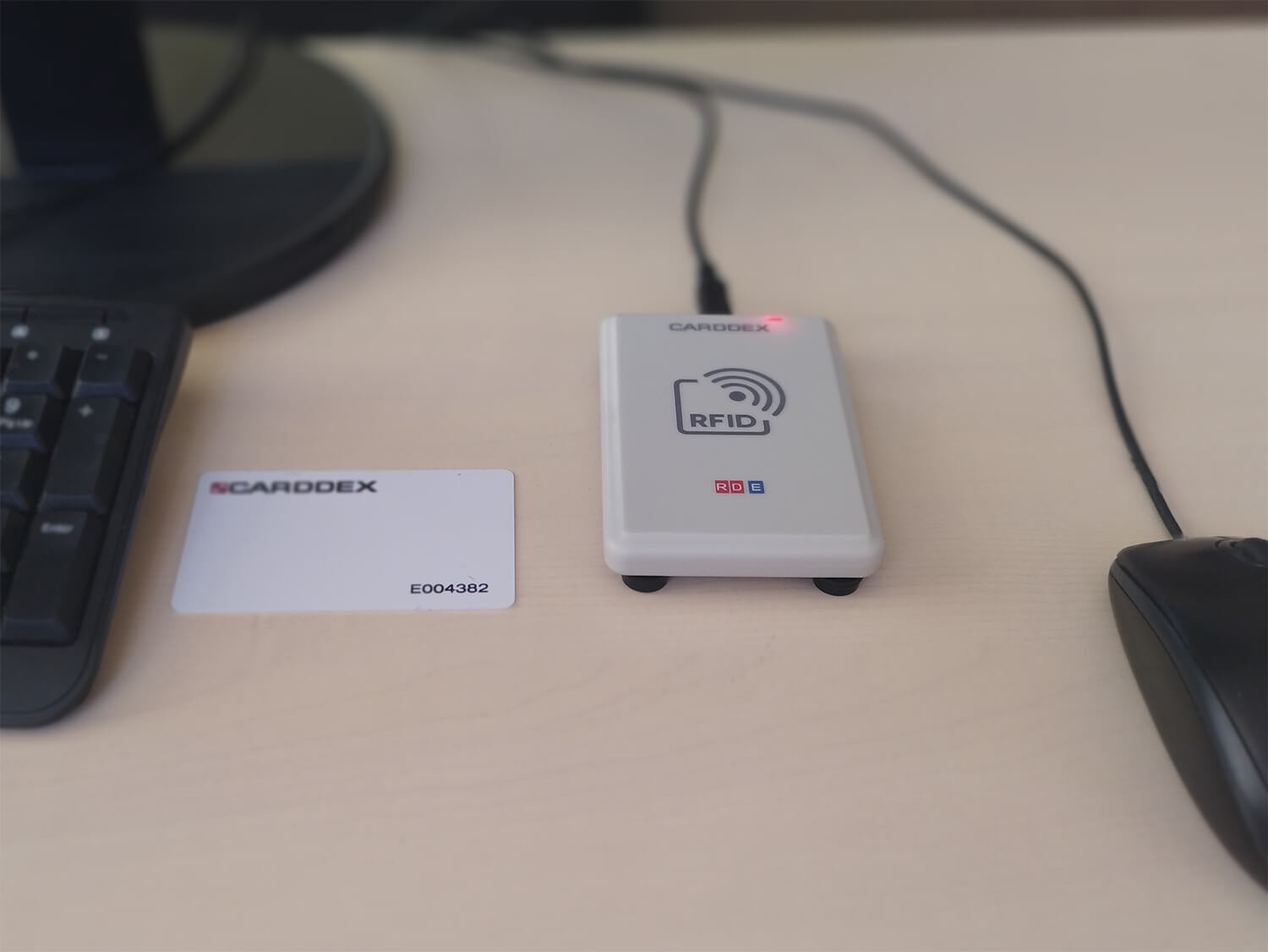 Настольные считыватели серии «RD»